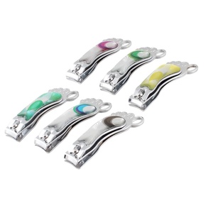 Coupe-ongles pour les doigts et les orteils, en acier au carbone durable, portable, porte-clés en forme de cœur - Product Image 1