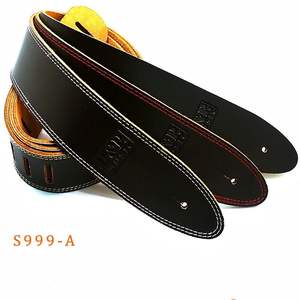 حزام جيتار مصنوع يدويًا من جلد الماشية الأصلي، أحزمة كتف عريضة، حزام جيتار كهربائي واسع - Product Image 1