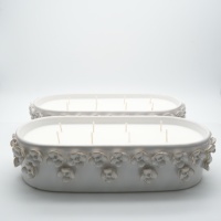 Bougie artisanale en pot en céramique long avec pétales blancs, contenants en céramique recyclables, bougie personnalisée pour la décoration de fête et de la maison