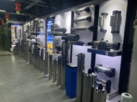 Filtre à eau domestique et industriel 6000 L/H avec boîtier en acier inoxydable 304 et membrane UF en fibre creuse PVDF lavable pour le traitement de l'eau