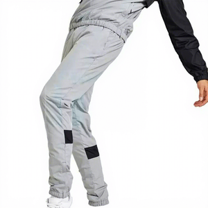 Traje de Lluvia Unisex de Alta Demanda 2026, Estilo Urbano, 2 Piezas, Impermeable, Transpirable, Resistente al Viento, para Actividades al Aire Libre - Product Image 3