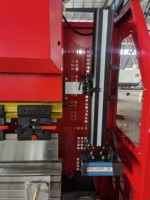 Presse plieuse CNC presse plieuse entièrement automatique
