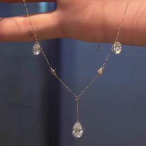 Collier <span class=keywords><strong>Goutte</strong></span> <span class=keywords><strong>d</strong></span>'<span class=keywords><strong>Eau</strong></span> Électroplaqué Tungstène Scintillant pour Femme, Nouvelle Collection 2025, Style Luxe Léger, Niche Haut de Gamme, Chaîne Simple et Tendance - Product Image 3