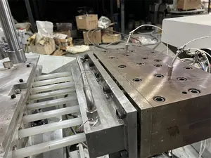 Línea automática de extrusora de varilla POM PMMA, control PLC, línea de extrusión de varilla acrílica, barra de plástico, línea de producción de barra POM PMMA