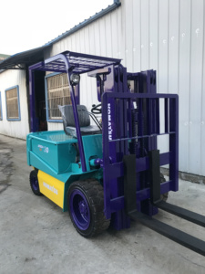 Used Hot Sale Diesel Engine Counterbalance Forklift Cheap Price Retail Industries for High-Capacity 2-3.5 Ton 4WD Rough - Product Image 4