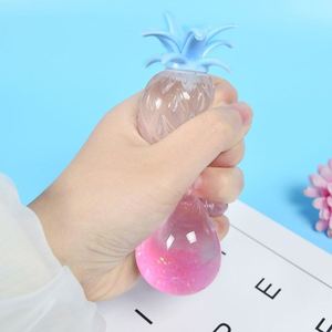 ของเล่นบีบคลายเครียดรูปสับปะรดจำลอง บีบแล้วคืนตัวช้า ของเล่นแกล้งคน - Product Image 5