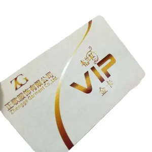 पीवीसी प्लास्टिक बारकोड आईसी आईडी एम1 चुंबकीय पट्टी पासवर्ड स्क्रैच वीआईपी सदस्यता कार्ड उत्पादन