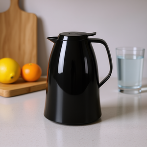 Jarra Aislada Emsa Mambo Quick Tip de 1.5l, Color Negro Brillante - Product Image 3