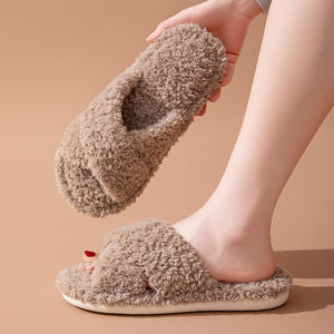 Pantuflas de Mujer con Suela de PVC de Alta Calidad, Forro de Peluche Personalizado, Antideslizantes para Verano y Tienda - Product Image 3