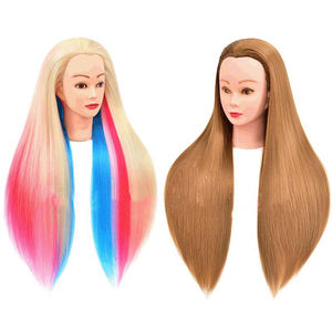 Formation de mannequin afro, poupée factice, formation de cheveux, maquillage de tête, formation de mannequin, cosmétologie, tête de poupée avec humain - Product Image 2