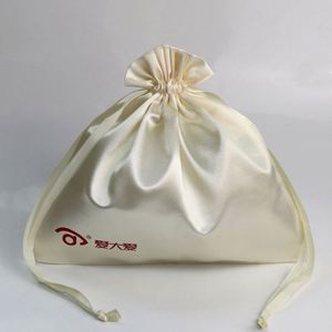 Sac à cheveux personnalisé en velours avec doublure en satin, grand sac cadeau, sacs en velours pour perruques - Product Image 4