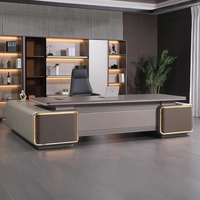 Bureau de direction en bois massif au design moderne haut de gamme, élégante table de bureau exécutive