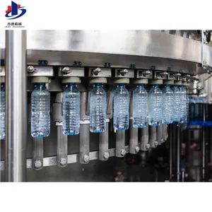 3 in 1 Mono-blocco bottiglia di PET macchina di riempimento di acqua di riempimento di liquido macchina di riempimento di acqua di sorgente linea di produzione