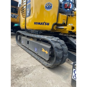 Mini-pelleuse Komatsu PC20MR 2t d'occasion importée du Japon - Moteur d'origine, faible nombre d'heures de fonctionnement, prête à l'emploi et en promotion - Product Image 3