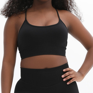 Sujetador deportivo de yoga para mujer, ligero, reversible, de secado rápido, nuevo, popular, de alta elasticidad, a prueba de golpes, con espalda cruzada y sin costuras - Product Image 3