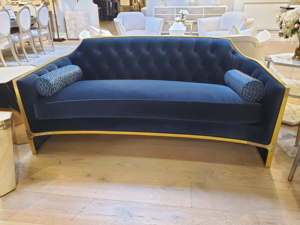 Sofá de Terciopelo Azul Moderno y Lujoso con Respaldo Acolchado para Sala de Estar, Muebles para Recepción de Hotel - Product Image 3