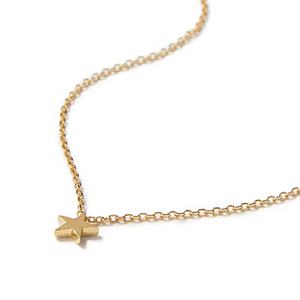 Collier pendentif en forme de petite étoile minimaliste uni en argent sterling 925 - Product Image 5