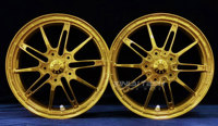 Ruedas de Motocicleta Forjadas XINLAI Personalizadas, Acabado Dorado Pulido, Diseño de Rayos Divididos y Borde Profundo, 12-13 Pulgadas para Vespa GTS Sprint Primavera LX PX