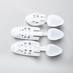 Embauchoirs transparents réglables en mousse plastique anti-plis pour <span class=keywords><strong>chaussures</strong></span> homme, femme et enfant – Vente en gros à prix réduit - Product Image 2