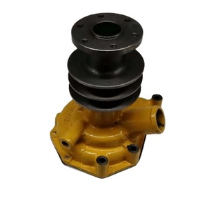 6D105-1 6D105 Engine Water <b>Pump</b> 6136-61-1102 6136-61-1101 for Excavator PC200-2 PC200-1 - Product Image 1
