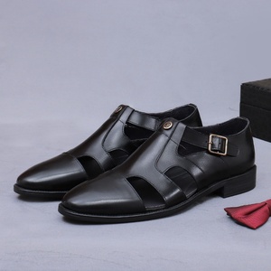 รองเท้าหนังแท้แบบทางการสำหรับธุรกิจใหม่ รองเท้าแตะลำลองผู้ชายหนังวัว ดีไซน์แบบเจาะรู รองเท้าส้นเตารีดสำหรับฤดูร้อนและกิจกรรมกลางแจ้ง - Product Image 3