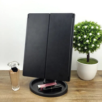 Miroir cosmétique de bureau pliable carré à LED lumineux double face rose personnalisé en alliage de zinc – Offre spéciale