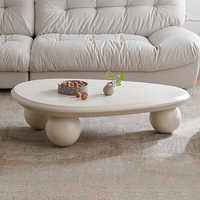 Table basse Cloud Wood, style minimaliste irrégulier pour petit appartement, salon