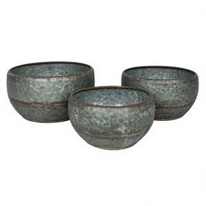 Handmade Hot Round Galvanized Metal <b>Planter</b> Industrial Style Outdoor Garden Pot Rustic Decorative Container Buckets With Handle - Product Image 2