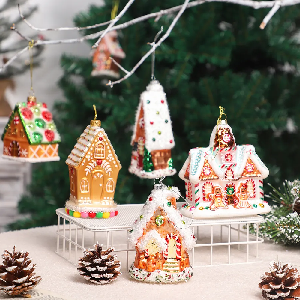 Wholesale Personalized Painted Christmas Glass Ball Baubles Christmas Decorations Mini Glass House Christmas Tree Ornaments