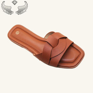 Sandalias y Chanclas de Verano para Mujer, Ligeras, Abiertas, Cómodas y a la Moda - Product Image 2