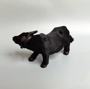 Modelo de búfalo simulado, decoraciones para ventanas de escritorio, vaca negra, modelo de Animal, manualidades, <span class=keywords><strong>ganado</strong></span> - Product Image 3