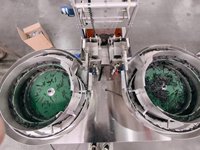 Machine d'emballage automatique multifonctionnelle à double bol vibrant avec écran tactile PLC, pesage de haute précision, comptage et ensachage