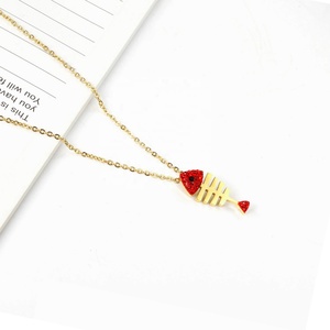 สร้อยคอแฟชั่นใหม่ ขายส่งจำนวนมาก สร้อยคอรูปทรงก้างปลาสุดน่ารัก ชุบทอง 18K ประดับทับทิม สำหรับผู้หญิง - Product Image 3