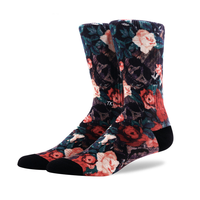 2023 OEM Usine Directement Chaussettes De Sport De Mode Tricotées Chaussettes De Sport Personnalisées Imprimées Pour Unisexe