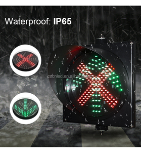 Đèn tín hiệu giao thông Led mũi tên xanh chữ thập đỏ 300mm - Product Image 5