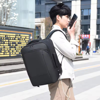 Sacs à dos pour ordinateur portable extensibles grande capacité pour hommes, sacs à dos d'affaires, sacs à dos étudiants, sacs imperméables – Vente en gros
