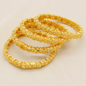 Hot Sale Dubai Arabic Filled Gold Bracelets <strong>Copper</strong> <strong>Bangles</strong> Fashion Jewelry Chunky 24K Gold Plated <strong>Bangles</strong> for Women - Product Image 3