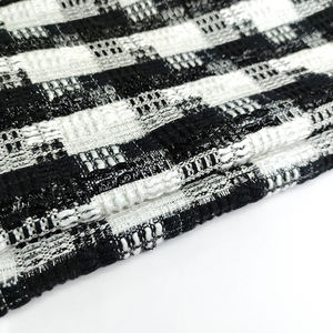 2021 nueva llegada 390 Gsm patrón a cuadros blanco Tweed tela algodón Nylon Ripstop tejido impermeable para prendas y chaquetas - Product Image 4