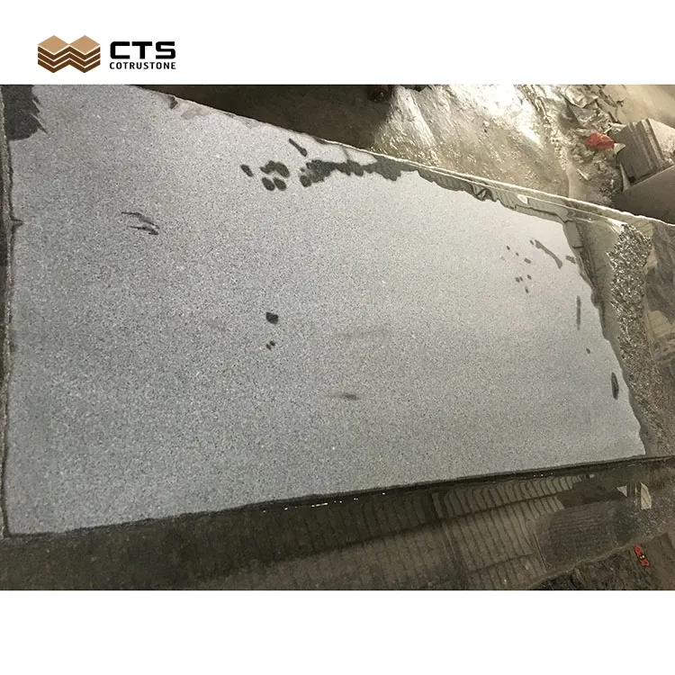 China geschliffener Padang fertiger dunkelgrauer Granitstein G654 Granit