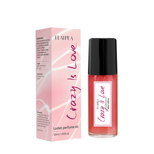 Perfume en roll-on con aroma frutal, éxito de ventas, sin alcohol y de larga duración. - Product Image 1