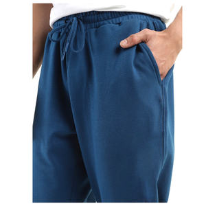 Elegantes pantalones de Jogger diseñados para hombres con ajuste delgado y cintura con cordón, ideales para salidas casuales y uso de fin de semana - Product Image 4