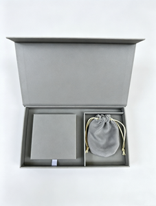 Boîte à bijoux de luxe rectangulaire en carton fait main avec fermeture magnétique, ensemble complet, rangement pour bijoux en velours uni – Offre Spéciale - Product Image 1