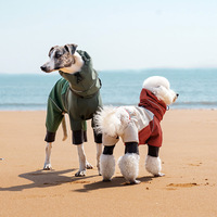 Veste pour chien en polyester léger imperméable résistant à l'usure imperméable à quatre pattes solide tout compris résistant aux intempéries hiver pour animaux de compagnie