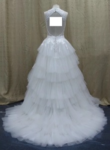 Đầm nữ đính hạt lấp lánh với thiết kế vải ren thêu - Product Image 6