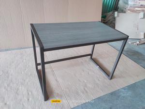 Mesa Convertible Moderna de Madera de Alta Calidad para Oficina, Hospital y Escuela - Tamaños Personalizados OEM por Ngoc Hoang Anh - Product Image 2