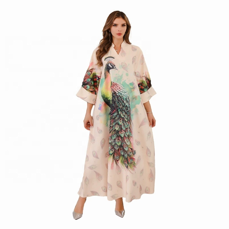Elegant Peacock Robes - Stylish & Soft Kimono Dressing Elegant Peacock Robes - Stylish & Soft Kimono Dressing