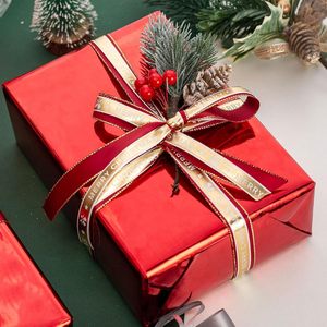 Red Metallized Gift <b>Wrapping</b> <b>Paper</b> Double-Sided Eco-Friendly Art <b>Paper</b> for Holiday Packaging - Product Image 1