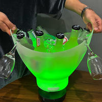 Seau à glace LED avec haut-parleur Bluetooth, seau à glace lumineux de 7 L pour les fêtes et les bars avec fonction de changement de couleur automatique