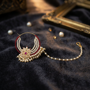 Bague de nez traditionnelle indienne plaquée or avec perles et perles rouges, style nath, avec anneau de nez floral Kundan pour femmes - Product Image 6