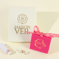 Coffret Cadeau Parfum et Bijoux A1 avec Insert Multi-Compartiments pour Parfums, Boîte Rose à Nœud et Emballage de Luxe Coordonné